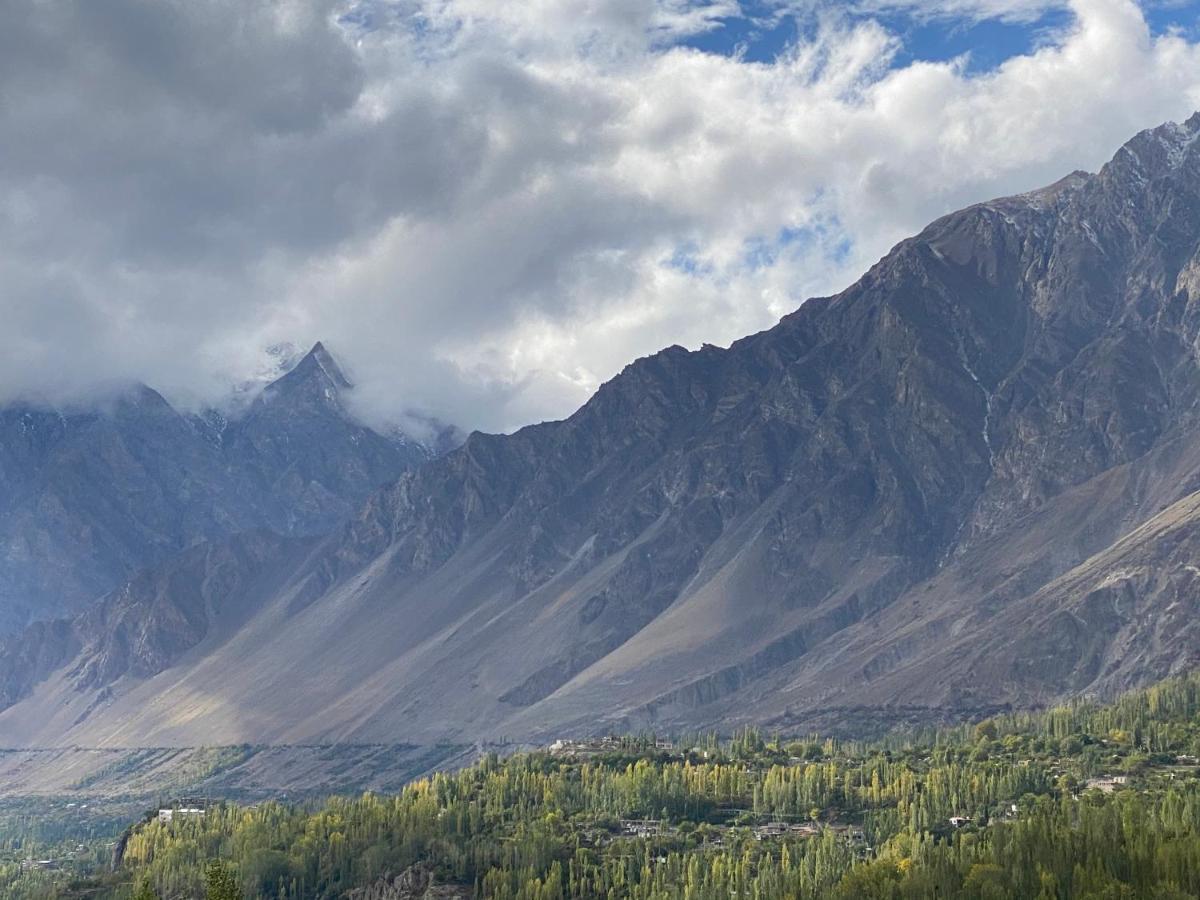 Old Hunza Inn Karimabad  Exterior foto