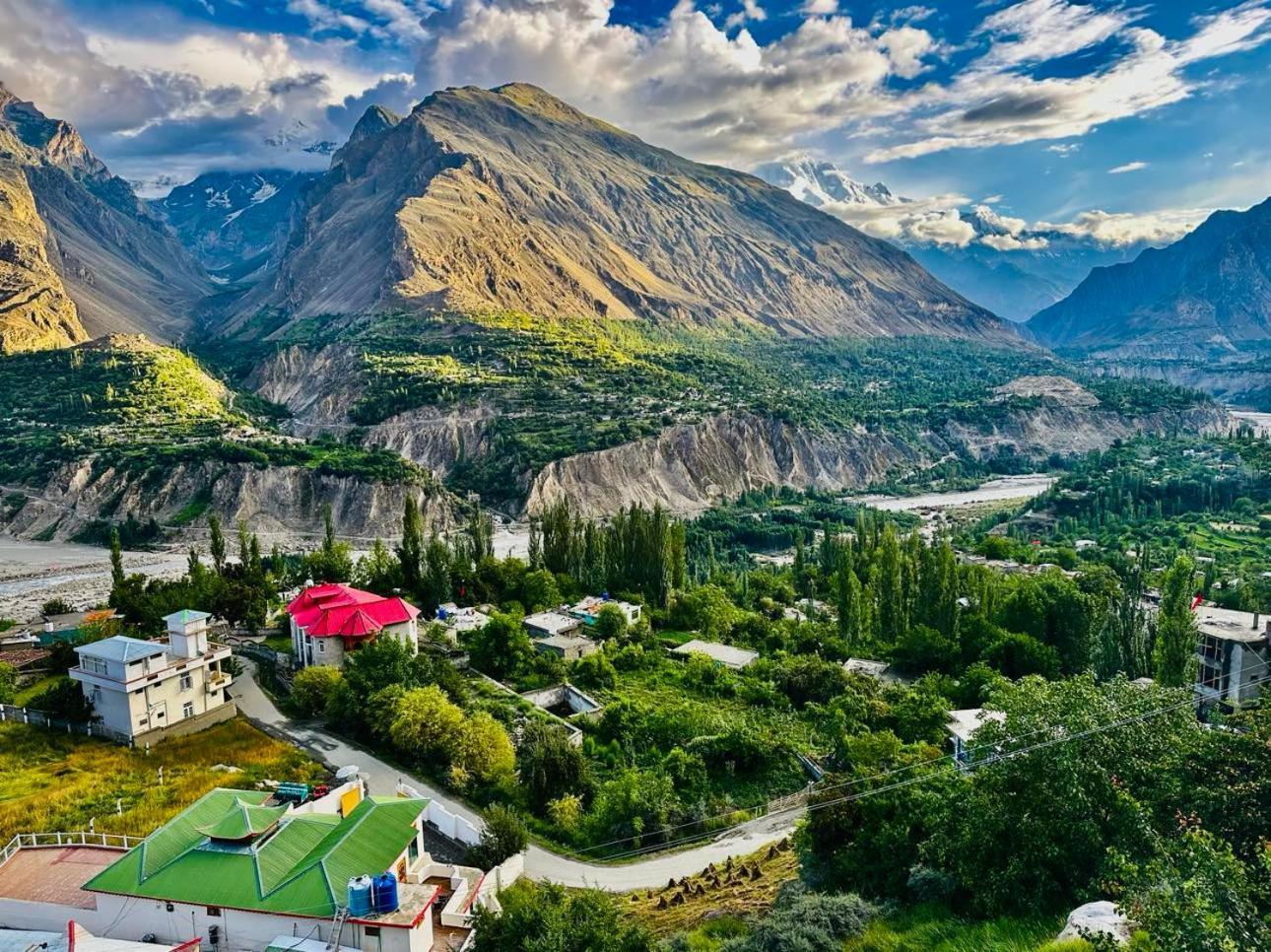 Old Hunza Inn Karimabad  Exterior foto